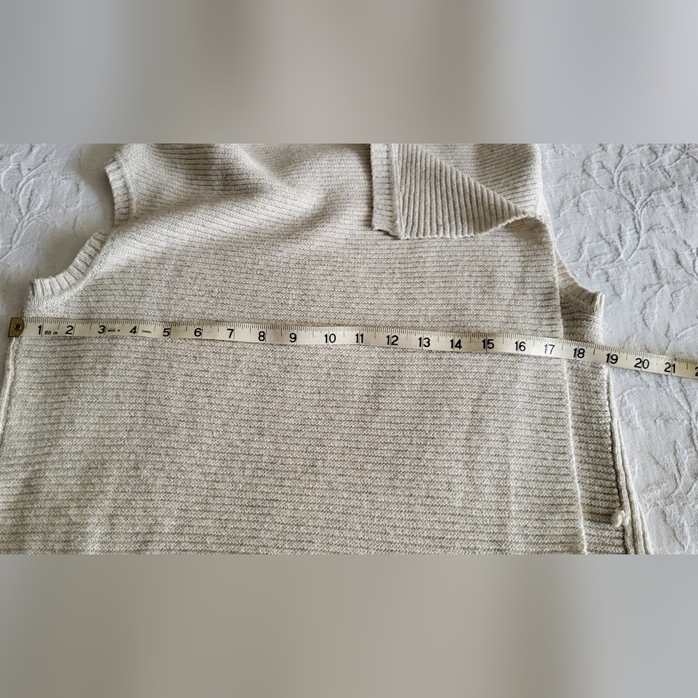 Simply Vera Vera Wang Cream Open-Front Sweater Vest - Picture 6 of 10